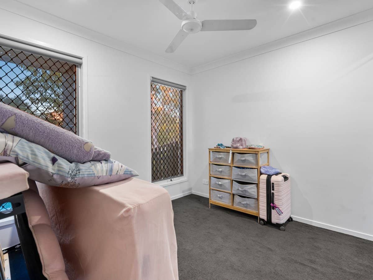 31 Basalt Drive, YARRABILBA - Thumbnail 5