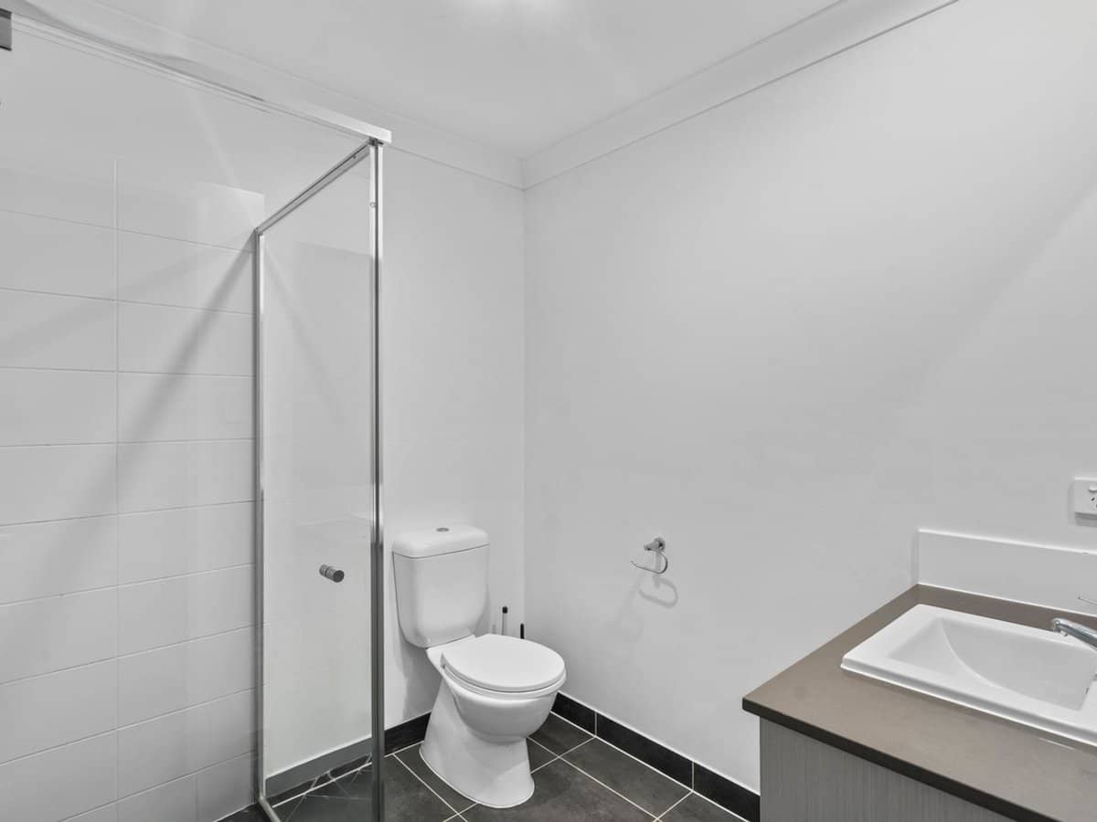 31 Basalt Drive, YARRABILBA - Thumbnail 10