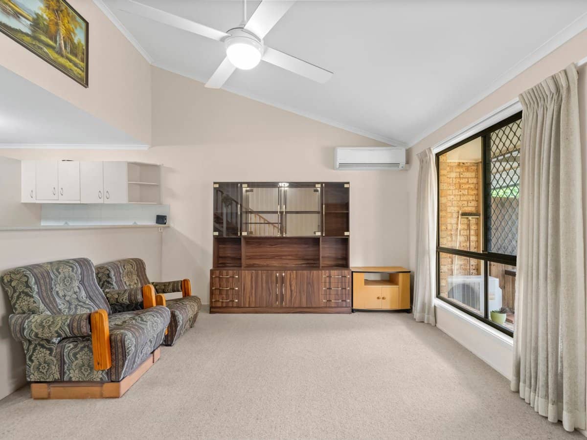 30 Sportsman Avenue, MERMAID BEACH - Thumbnail 4