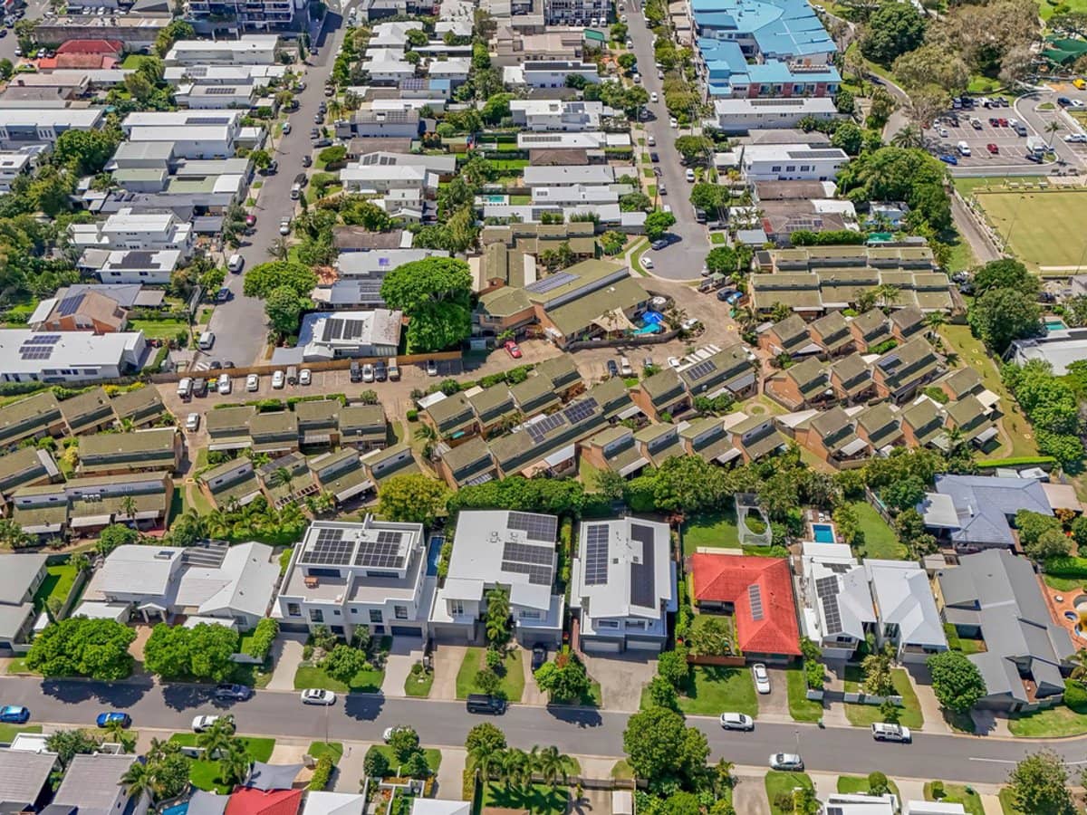 30 Sportsman Avenue, MERMAID BEACH - Thumbnail 17