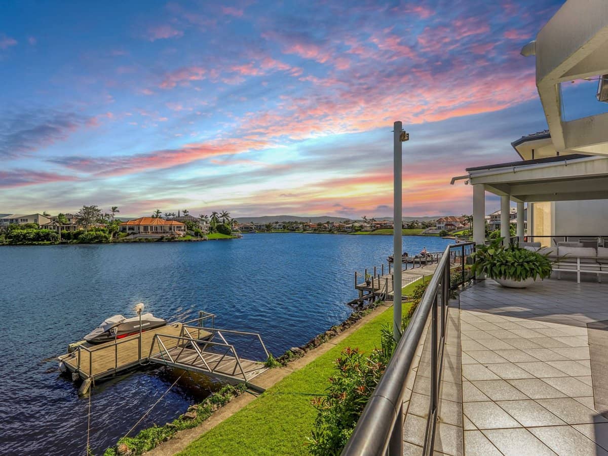 23 San Simeon Drive, Clear Island Waters - Thumbnail 20