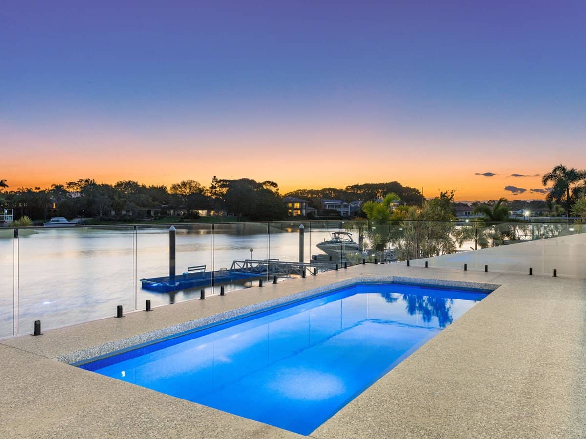 125 Sir Bruce Small Boulevard, Benowa Waters - Thumbnail 7