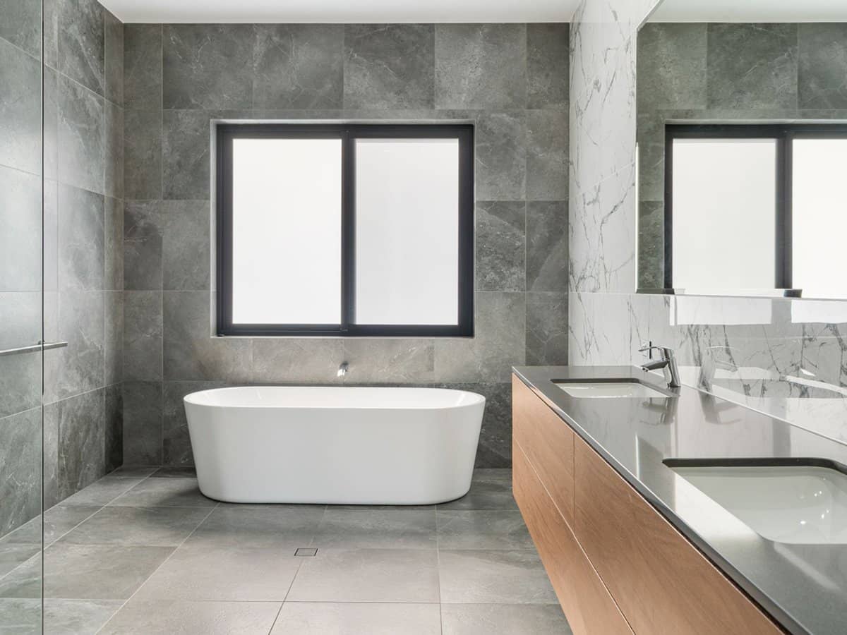 125 Sir Bruce Small Boulevard, Benowa Waters - Thumbnail 24