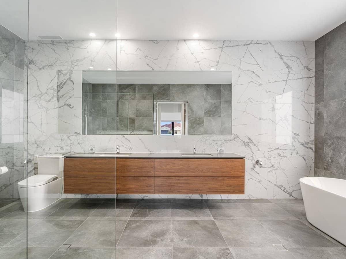 125 Sir Bruce Small Boulevard, Benowa Waters - Thumbnail 25