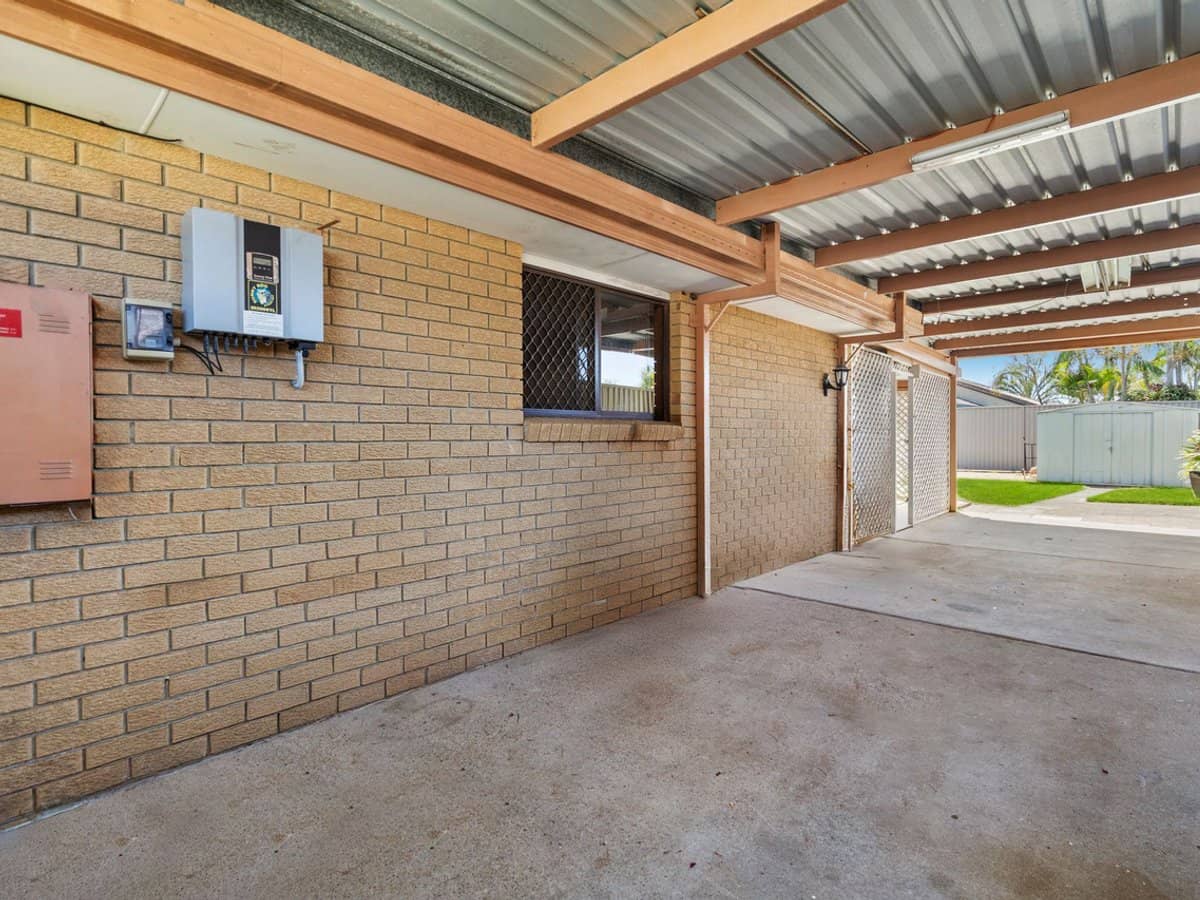 11 Lakefield Crescent, PARADISE POINT - Thumbnail 16
