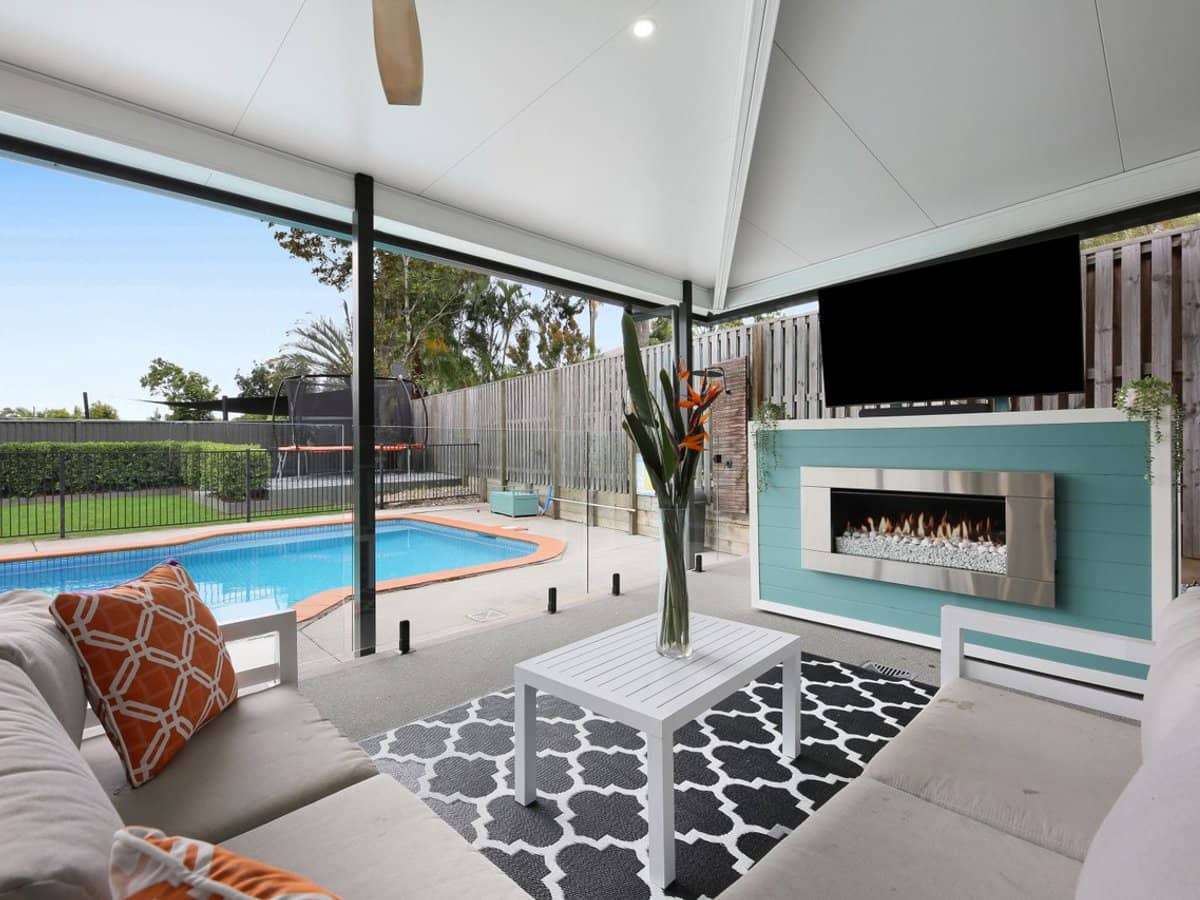 16 Collingwood Avenue, Robina - Thumbnail 1