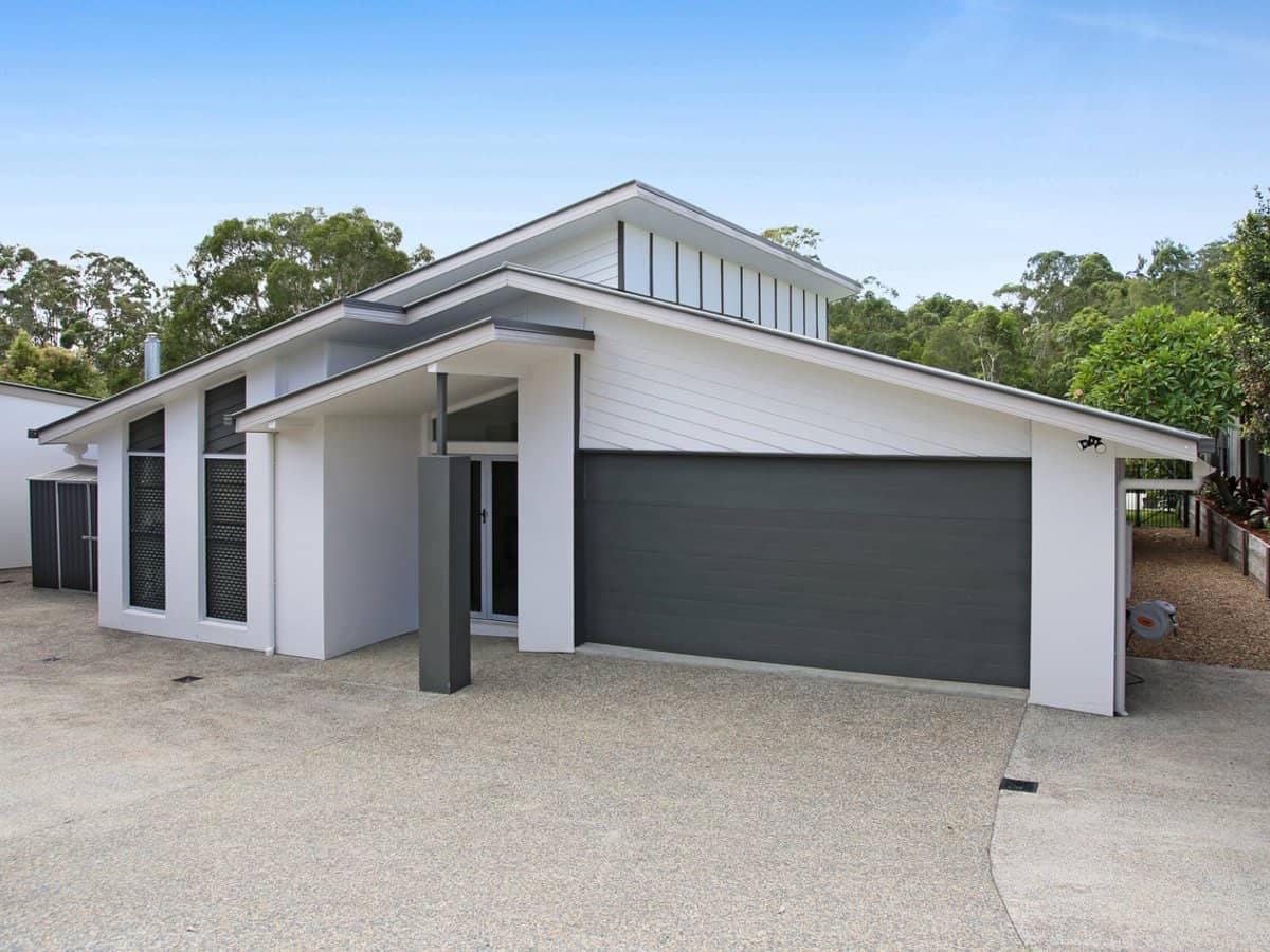 6 Dore Court, BONOGIN - Thumbnail 4