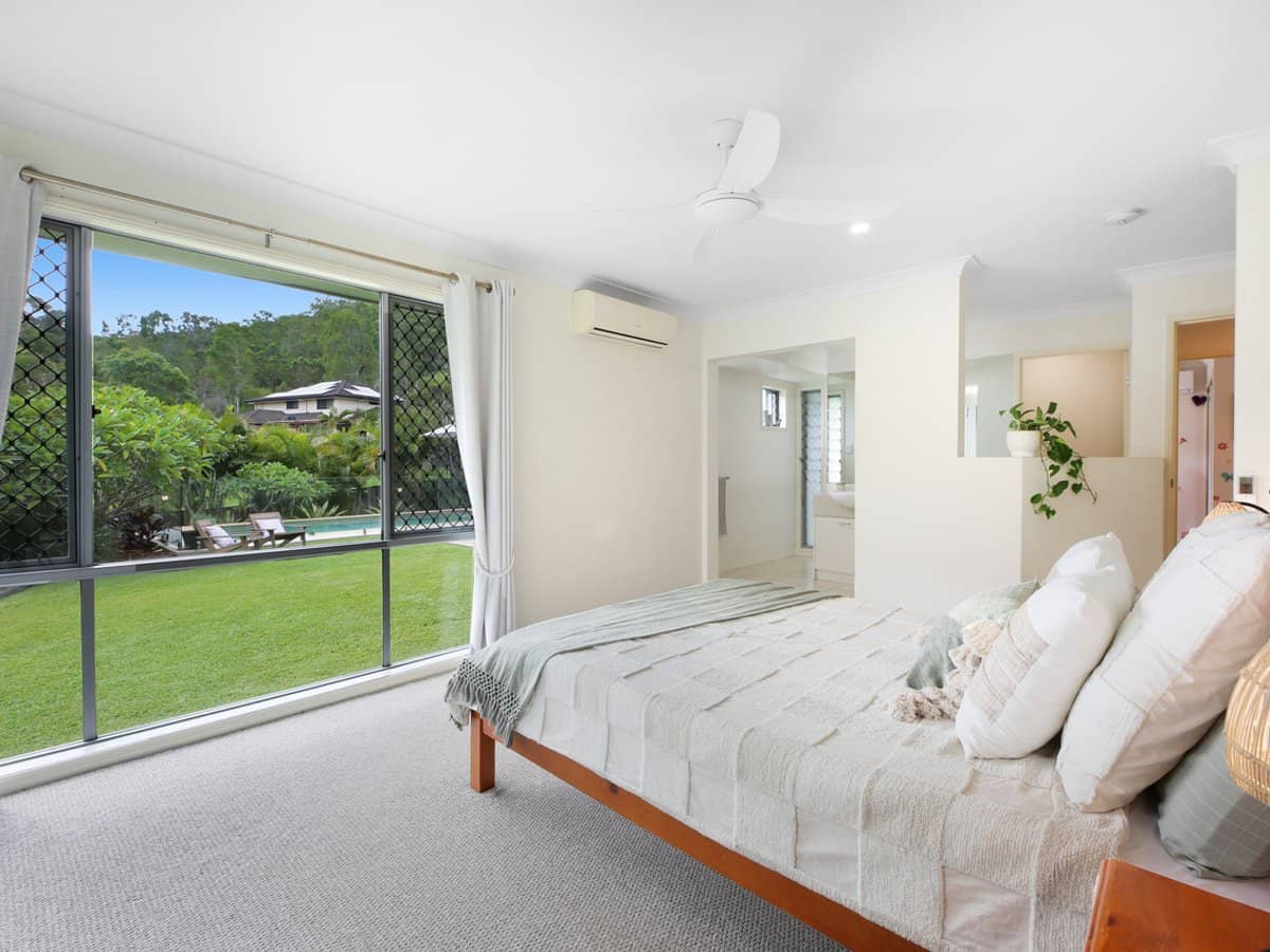 6 Dore Court, BONOGIN - Thumbnail 11