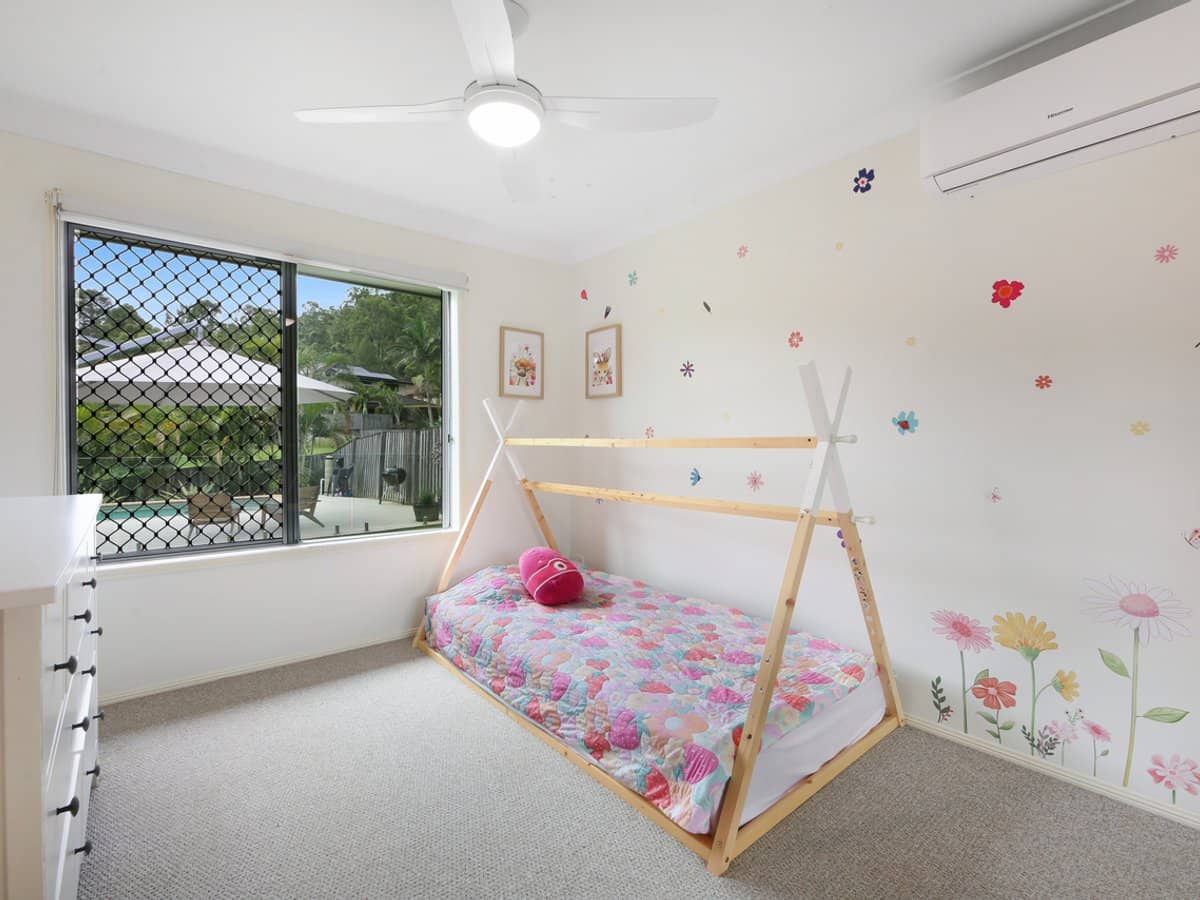 6 Dore Court, BONOGIN - Thumbnail 14