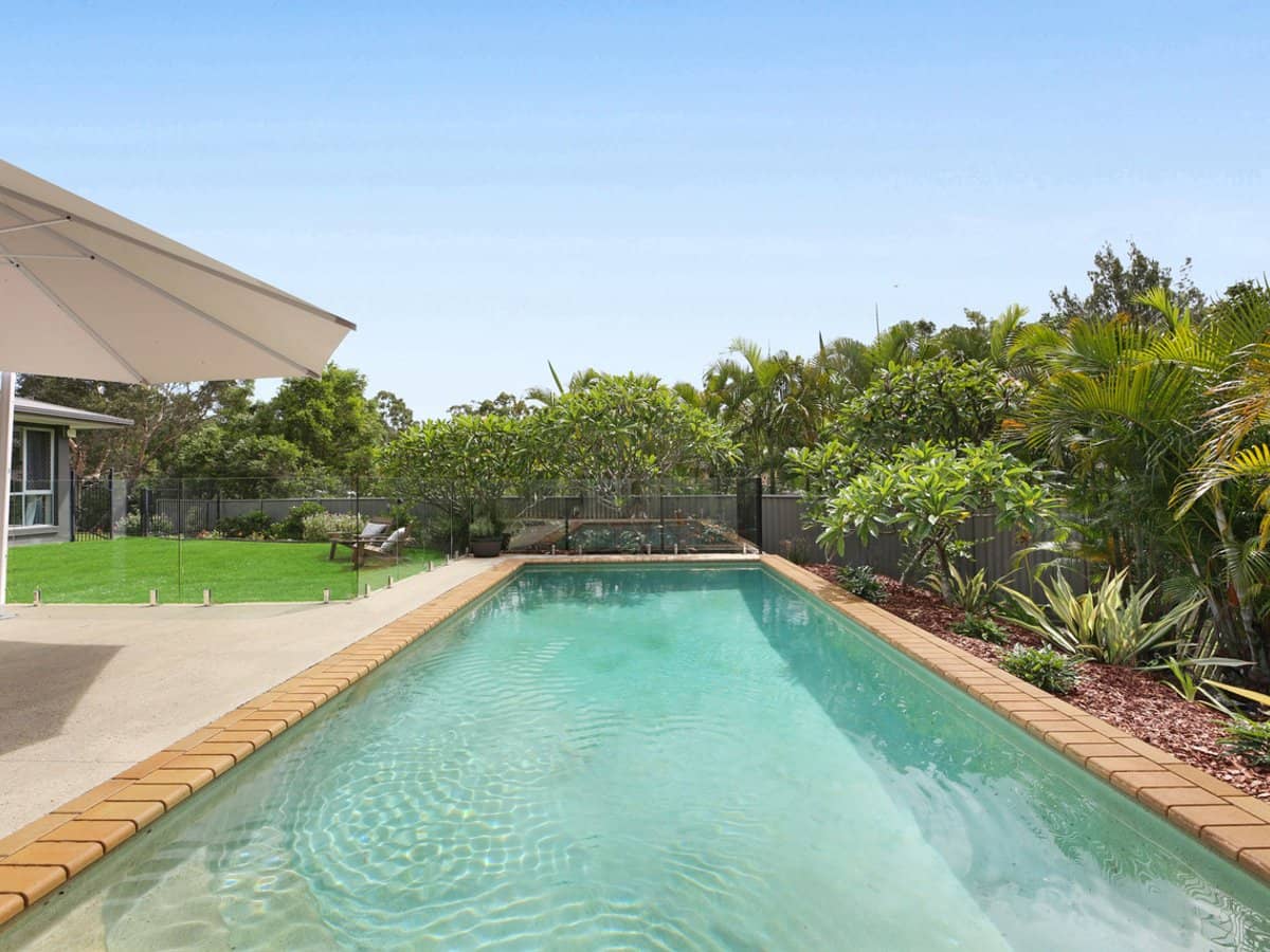 6 Dore Court, BONOGIN - Thumbnail 22