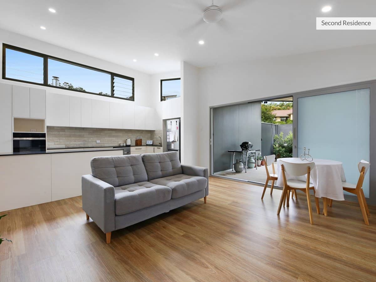 6 Dore Court, BONOGIN - Thumbnail 27