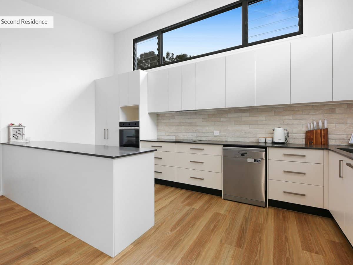 6 Dore Court, BONOGIN - Thumbnail 29