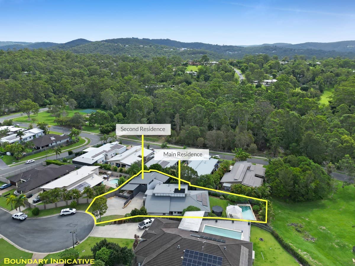 6 Dore Court, BONOGIN - Thumbnail 33