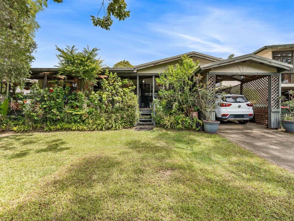 73 Ward Street, SOUTHPORT - Thumbnail 1