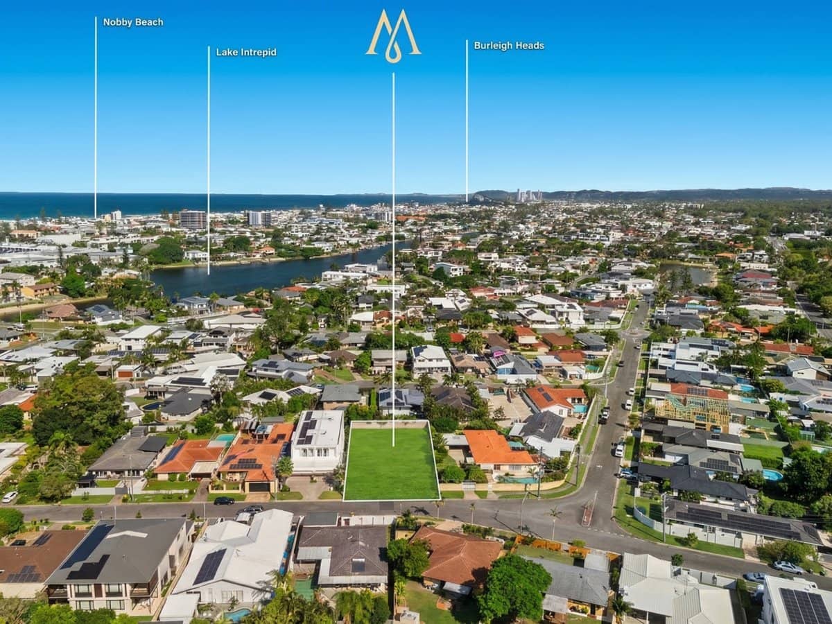 38-40 Bordeaux Parade, MERMAID WATERS - Thumbnail 2