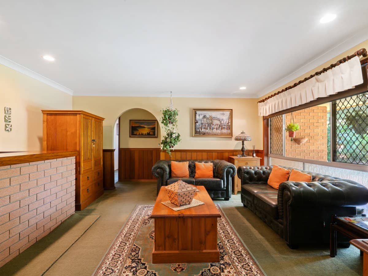 6 Vatakoula Parade, MERMAID WATERS - Thumbnail 4