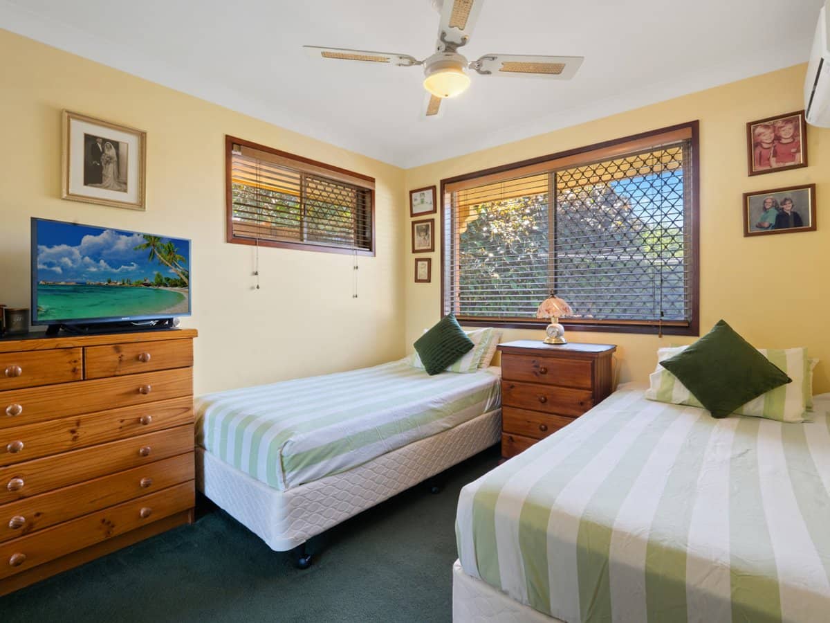 6 Vatakoula Parade, MERMAID WATERS - Thumbnail 10