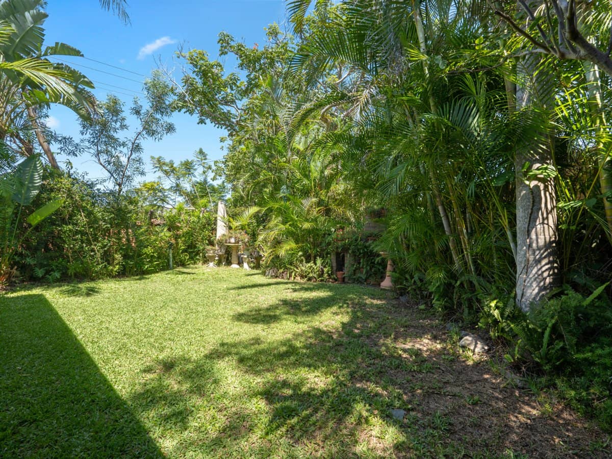 6 Vatakoula Parade, MERMAID WATERS - Thumbnail 12