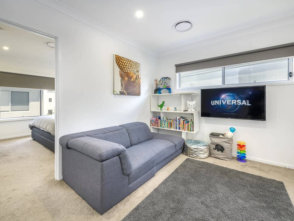 6 Park Cove Boulevard, HOPE ISLAND - Thumbnail 13