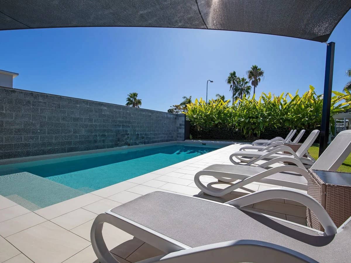 6 Park Cove Boulevard, HOPE ISLAND - Thumbnail 15