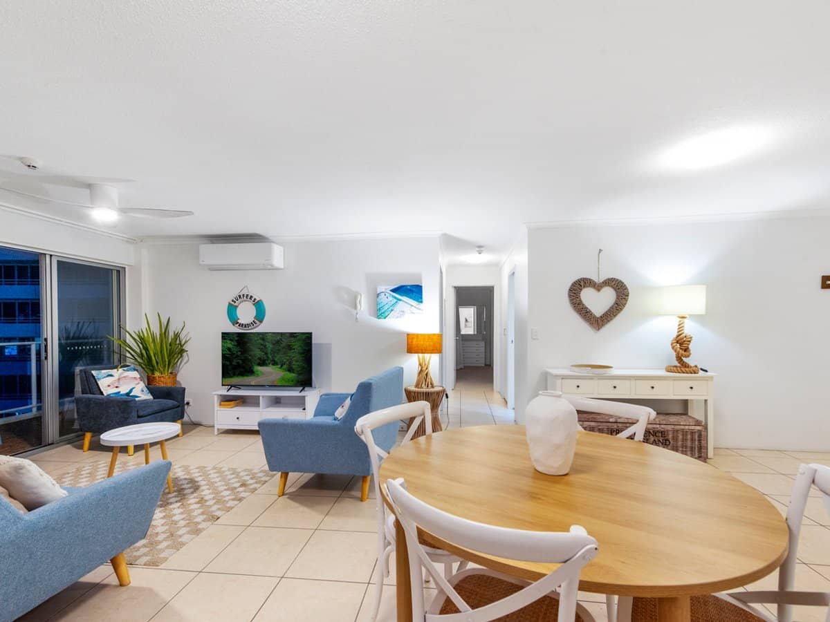 26 The Esplanade, SURFERS PARADISE - Thumbnail 31