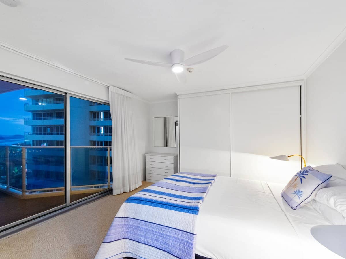 26 The Esplanade, SURFERS PARADISE - Thumbnail 33