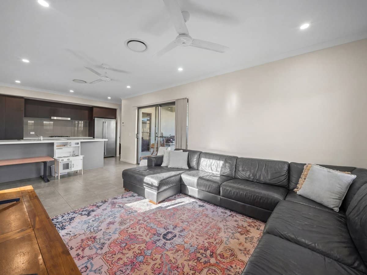 18 Jaiden Way, Coomera - Thumbnail 8