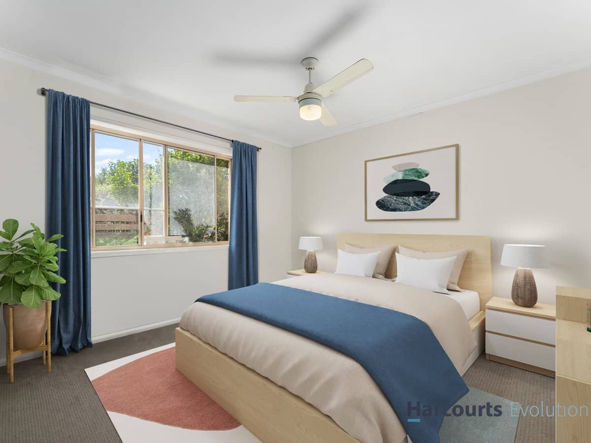 5 Delanty Court, EDENS LANDING - Thumbnail 4