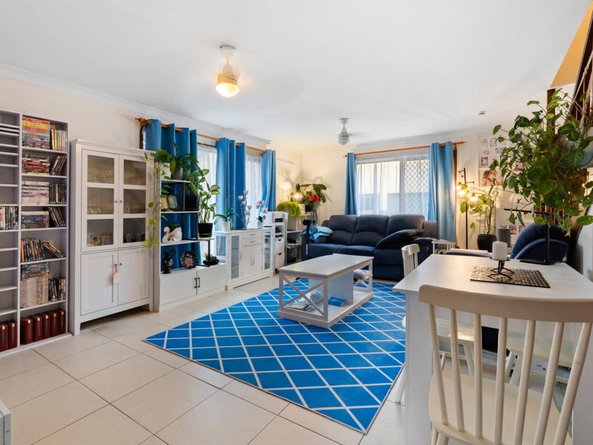 26 Duet Drive, MERMAID WATERS - Thumbnail 3