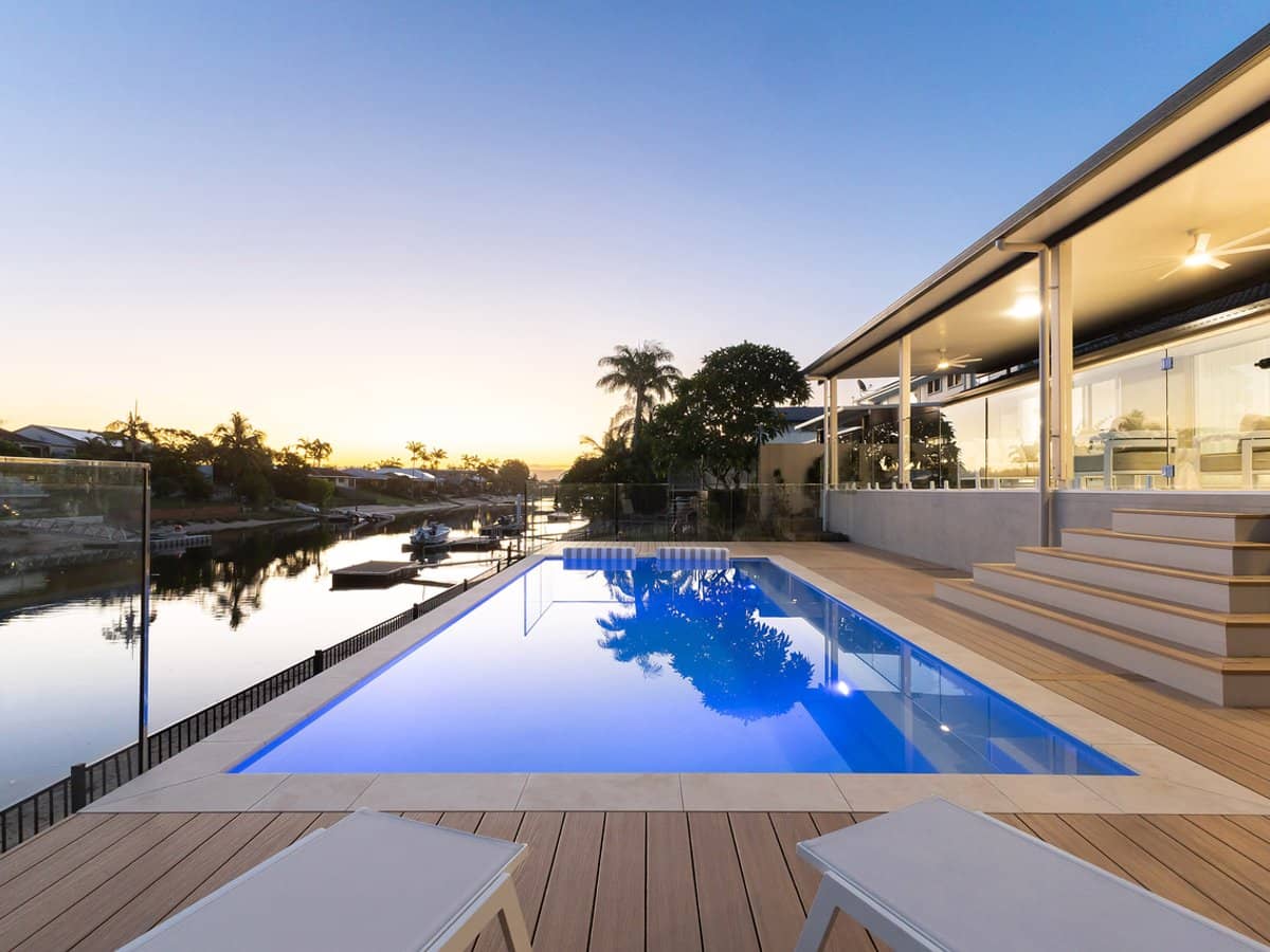 6 Bombala Street, BROADBEACH WATERS - Thumbnail 3