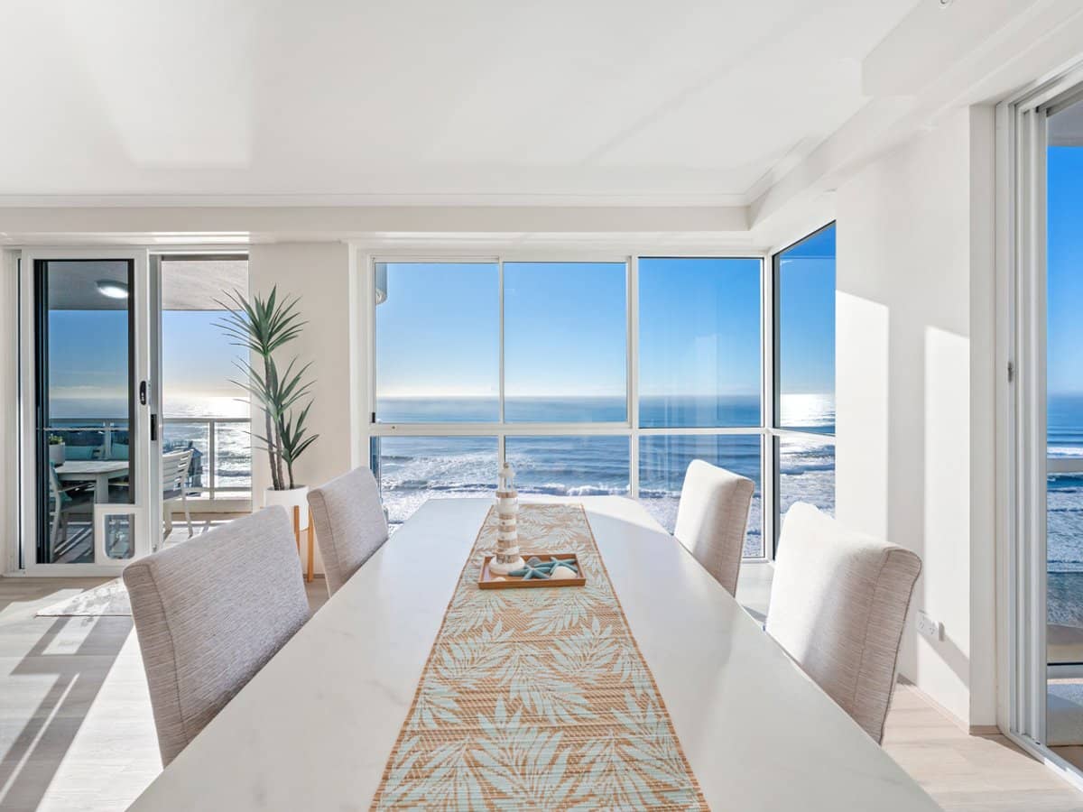 59 Pacific Street, MAIN BEACH - Thumbnail 5