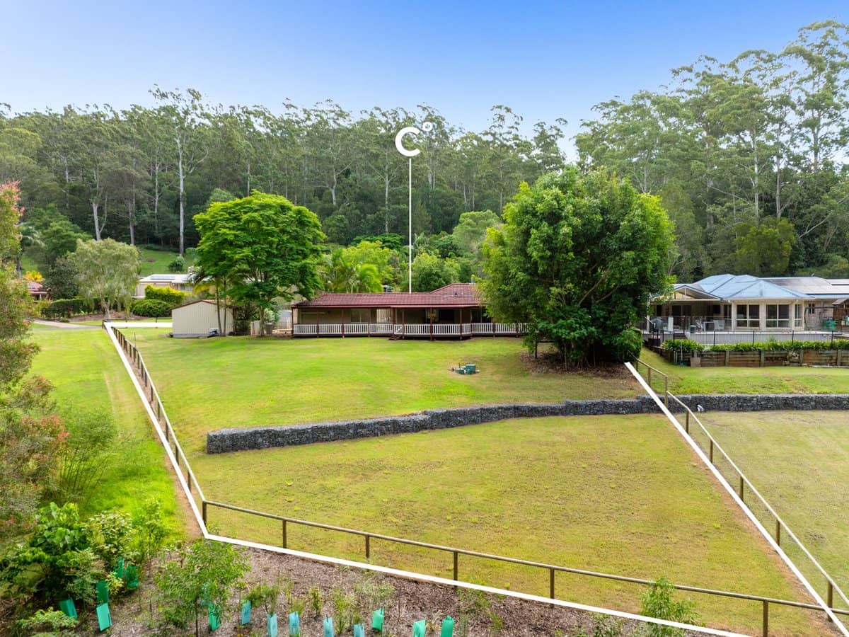 34-36 Trentbridge Court, MOUNT NATHAN - Thumbnail 1