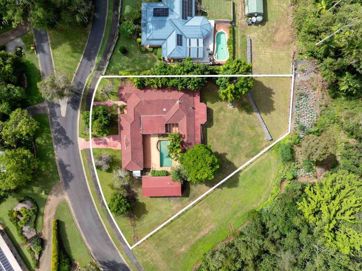 34-36 Trentbridge Court, MOUNT NATHAN - Thumbnail 3