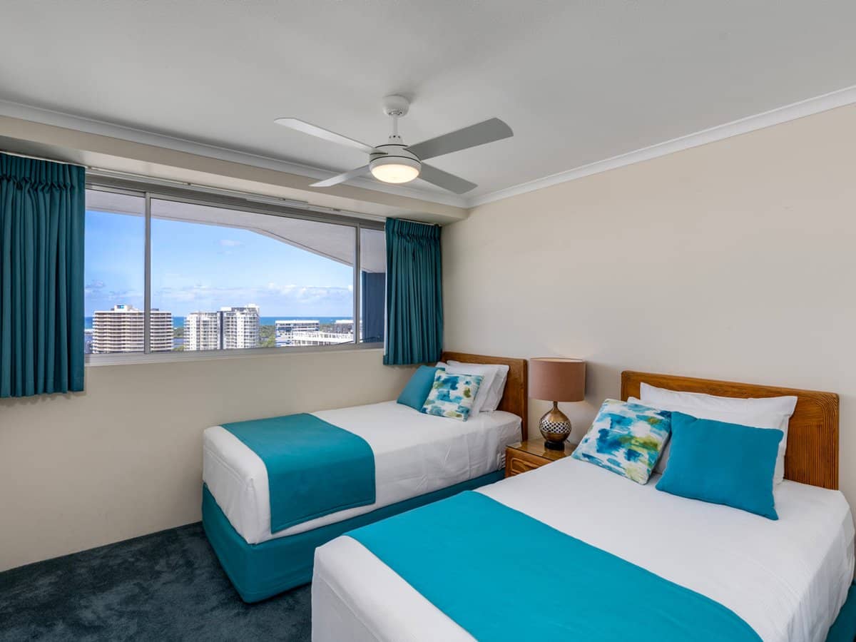 70-80 Marine Parade, COOLANGATTA - Thumbnail 7