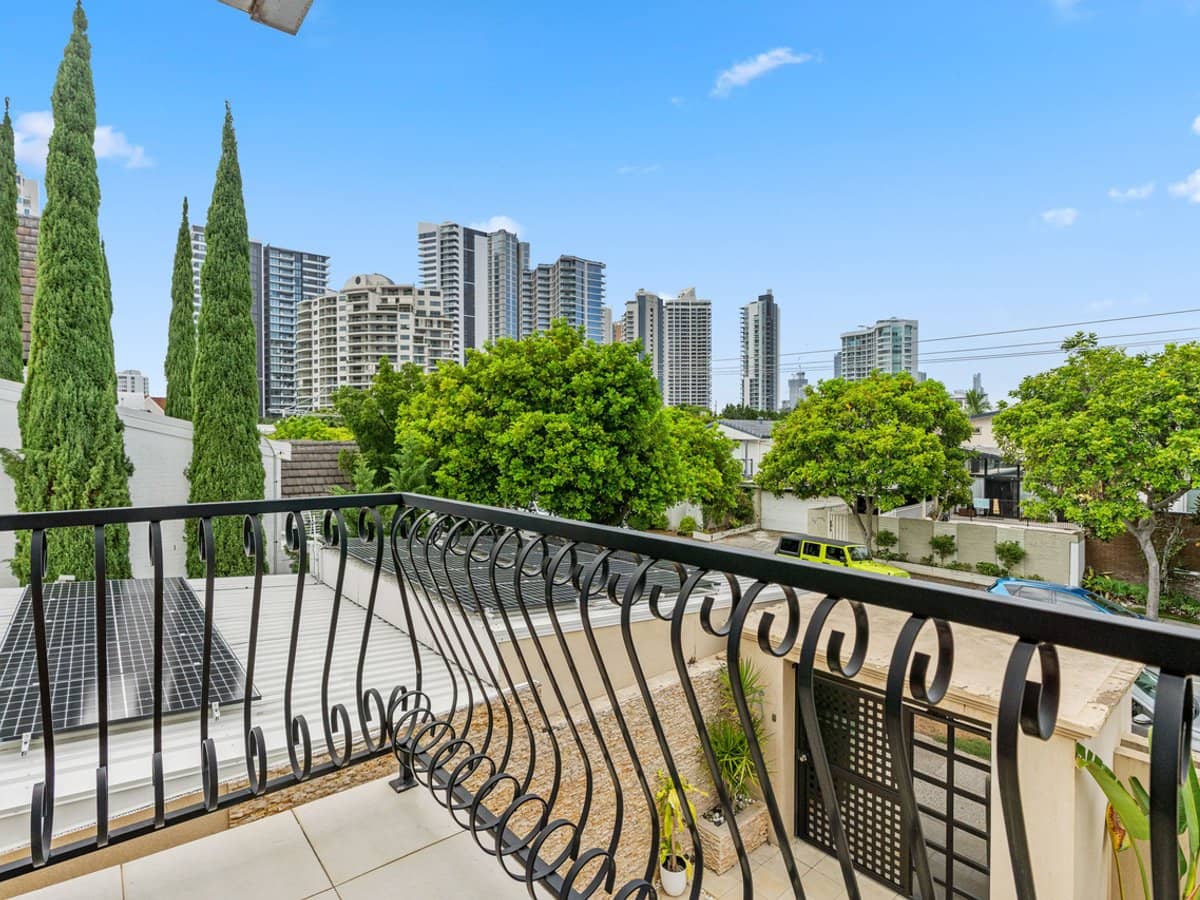 41A Peak Avenue, Main Beach - Thumbnail 5