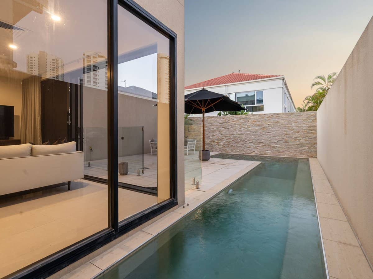 41A Peak Avenue, Main Beach - Thumbnail 8