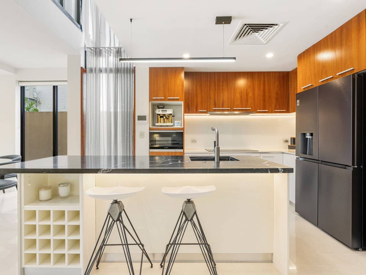 41A Peak Avenue, Main Beach - Thumbnail 22