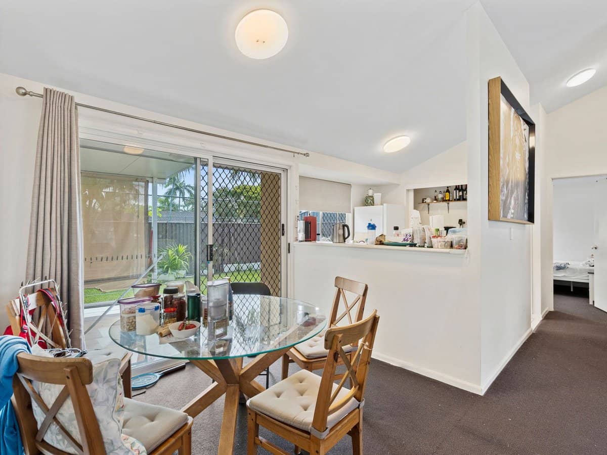 50 St Kevins Avenue, Benowa - Thumbnail 7