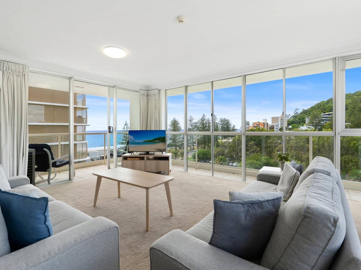 7A/52 Goodwin Terrace, Burleigh Heads - Thumbnail 3