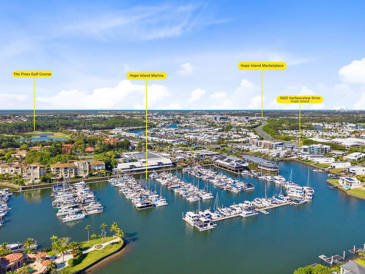 5602 Harbourview Drive, Hope Island - Thumbnail 3