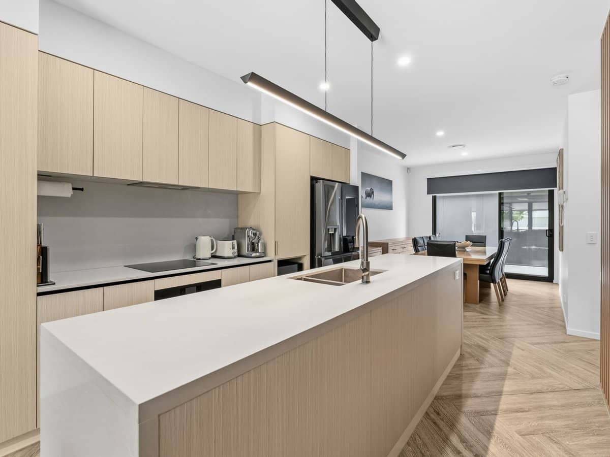 5602 Harbourview Drive, Hope Island - Thumbnail 7