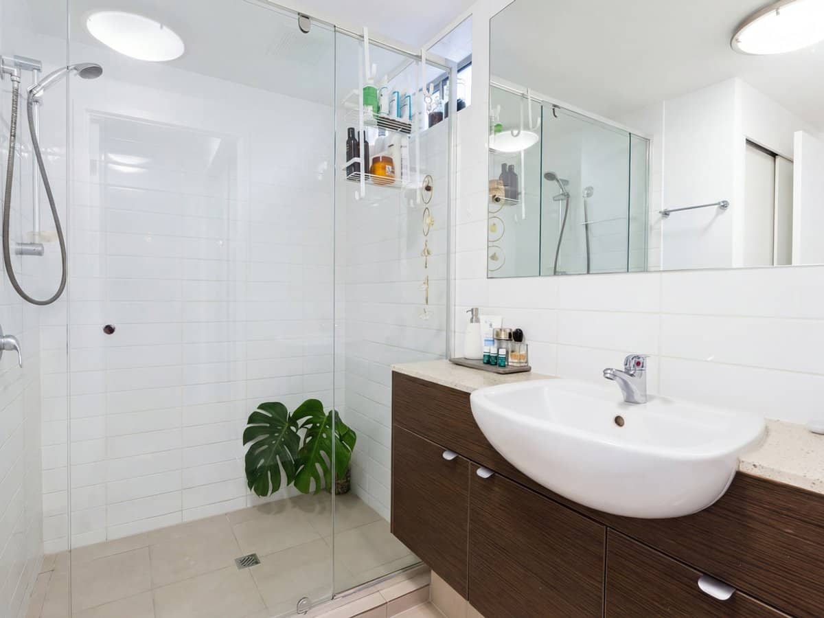 154 Musgrave Avenue, SOUTHPORT - Thumbnail 9