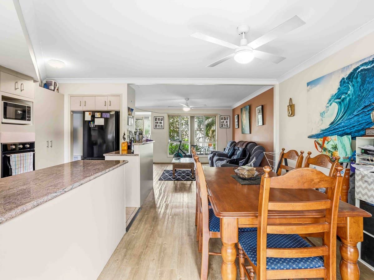 2 Koala Town Road, Upper Coomera - Thumbnail 6
