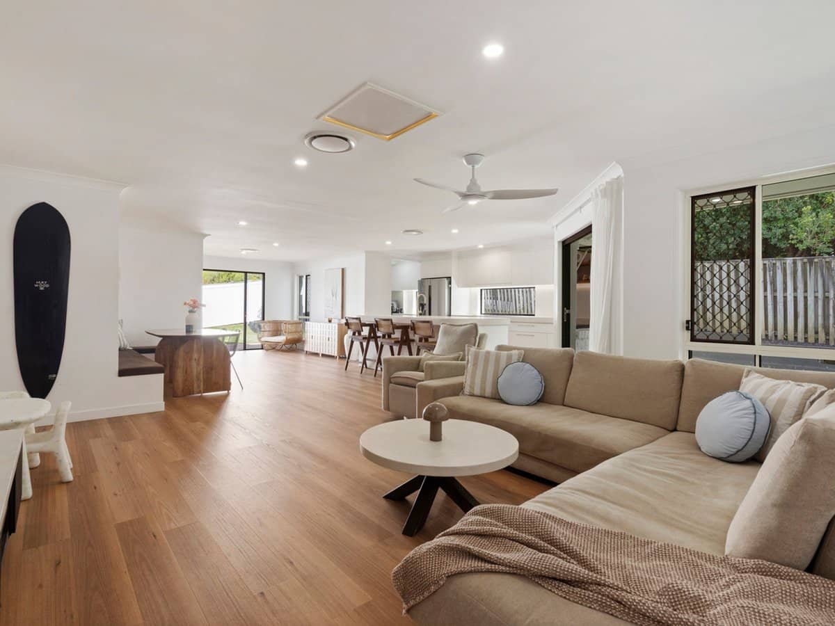 17 Admiral Crescent, TUGUN - Thumbnail 10