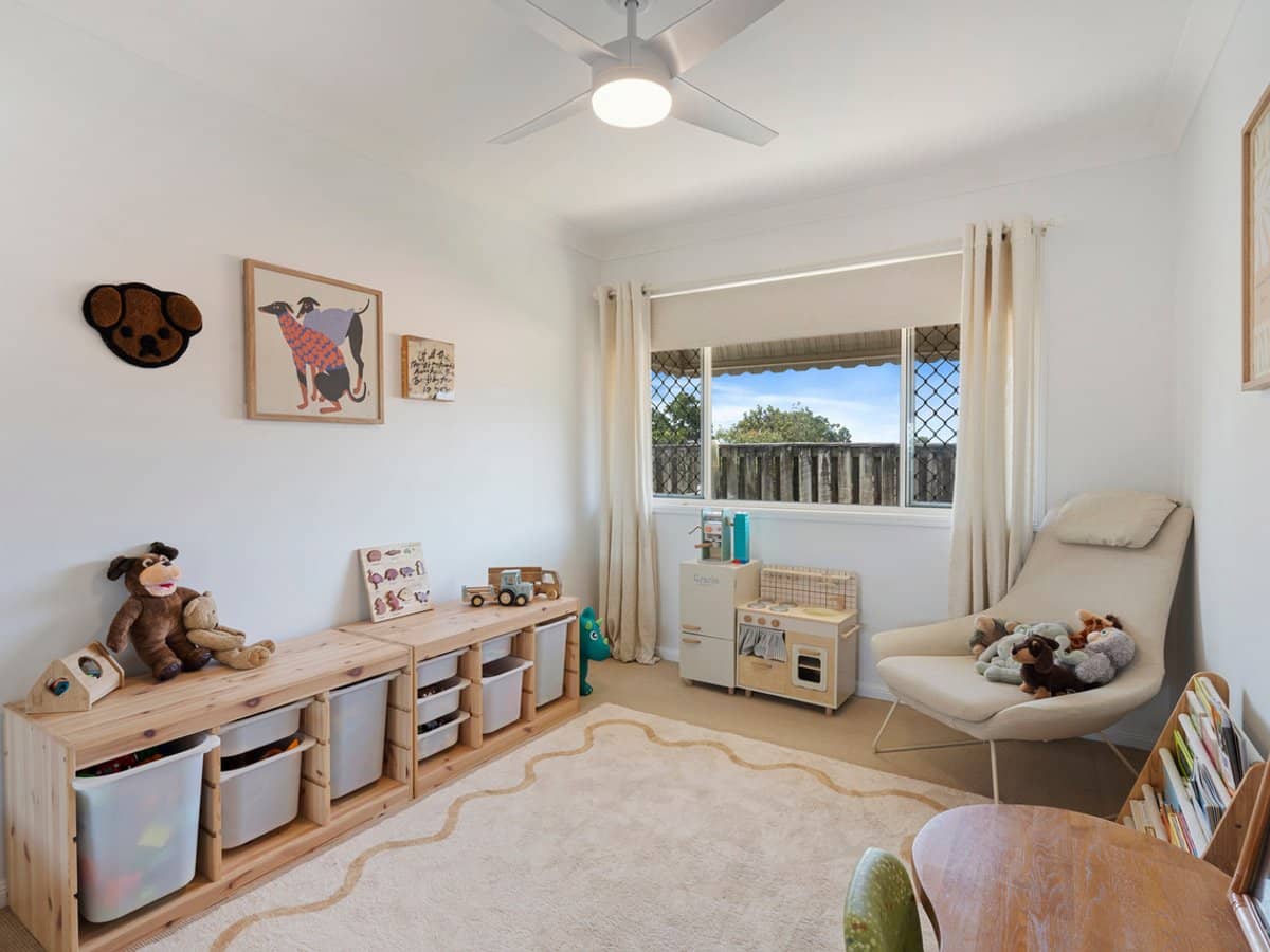 17 Admiral Crescent, TUGUN - Thumbnail 16