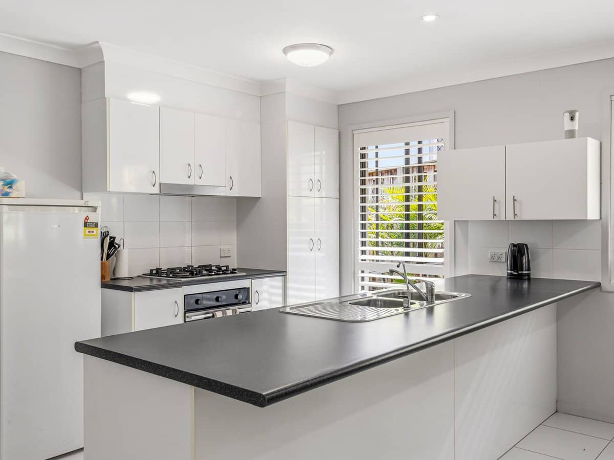 26 Wildflower Circuit, Upper Coomera - Thumbnail 2