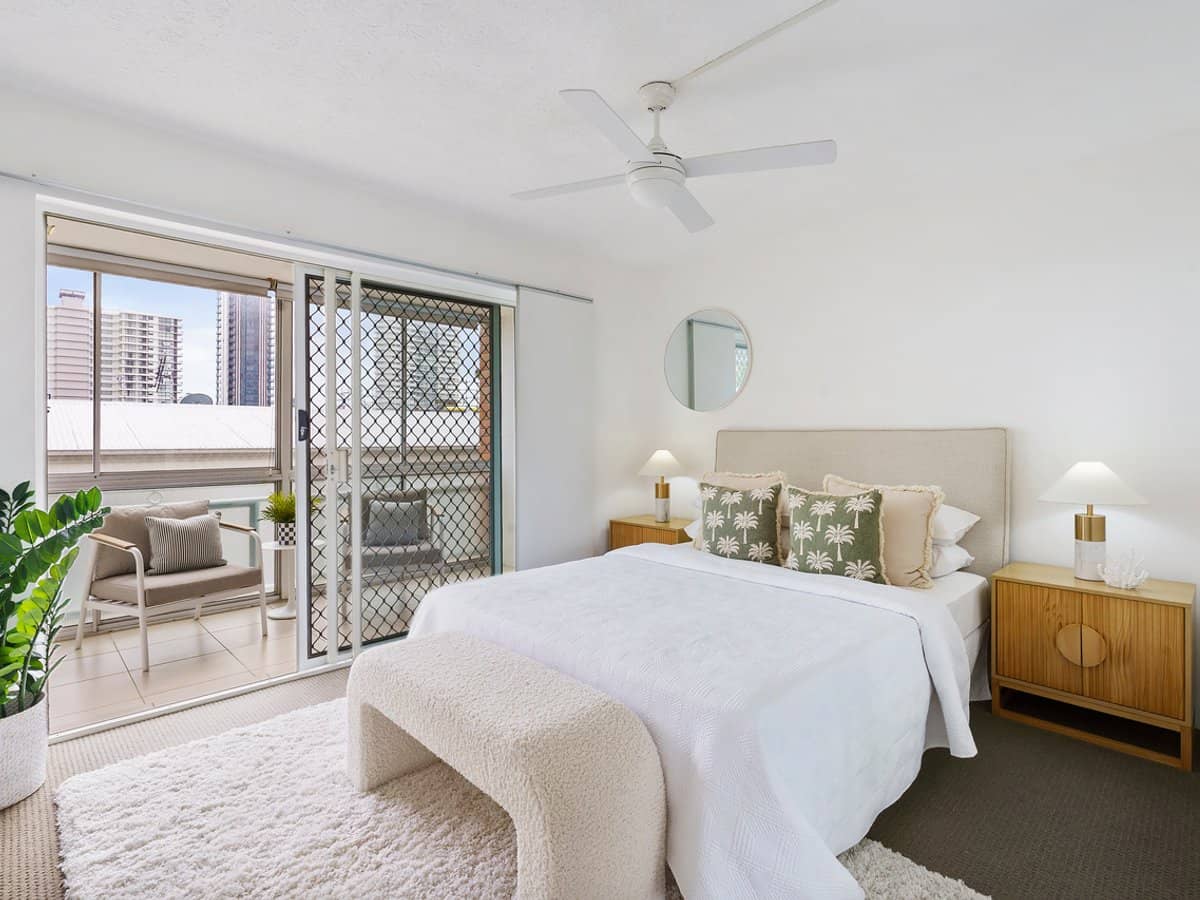 50 McLean Street, COOLANGATTA - Thumbnail 6