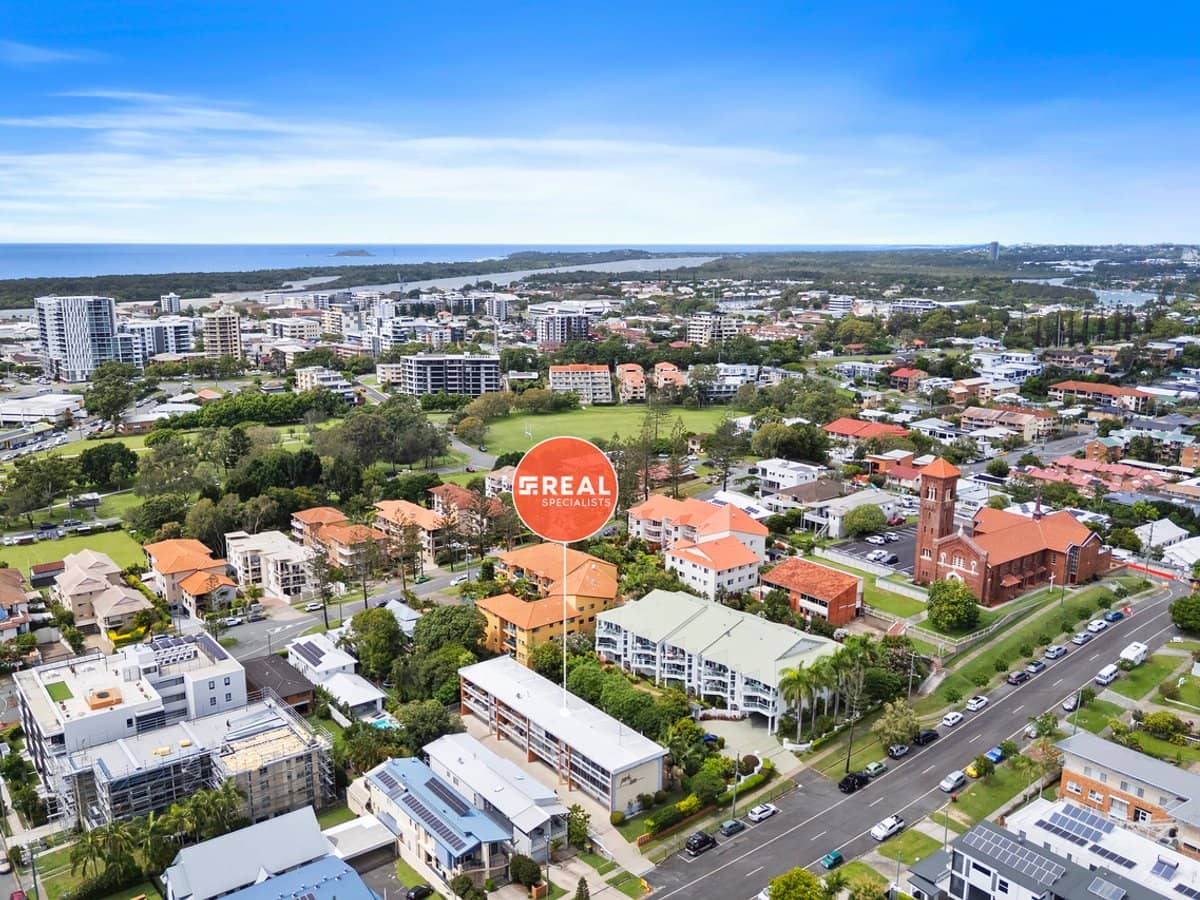 50 McLean Street, COOLANGATTA - Thumbnail 17