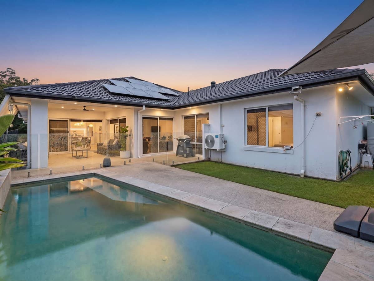 17 Yarrayne Valley Drive, Upper Coomera - Thumbnail 2