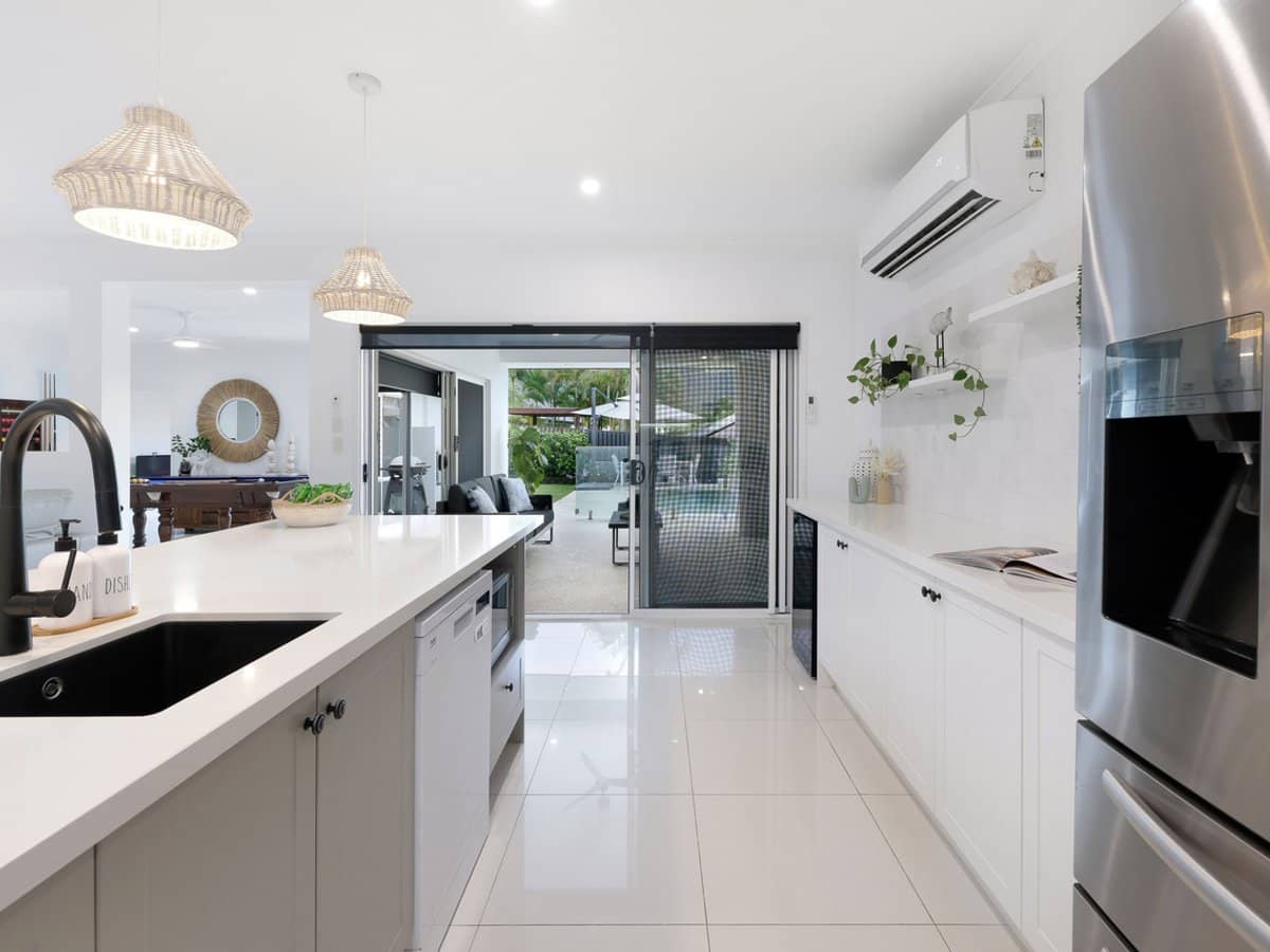 17 Yarrayne Valley Drive, Upper Coomera - Thumbnail 6